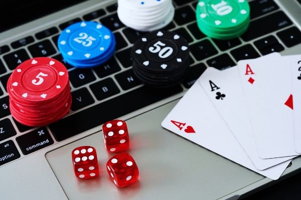 Privasi akun saat membaca promosi live88